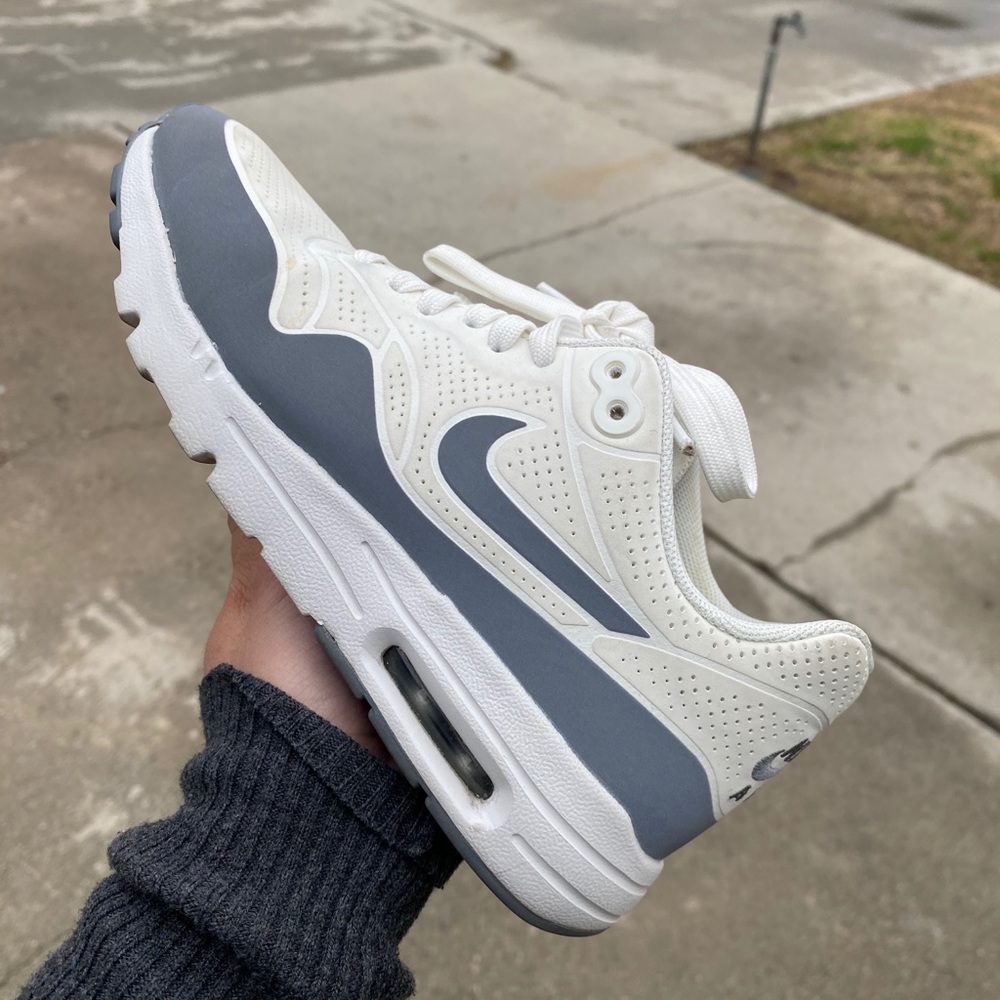 Nike Air Max Women size 5.5